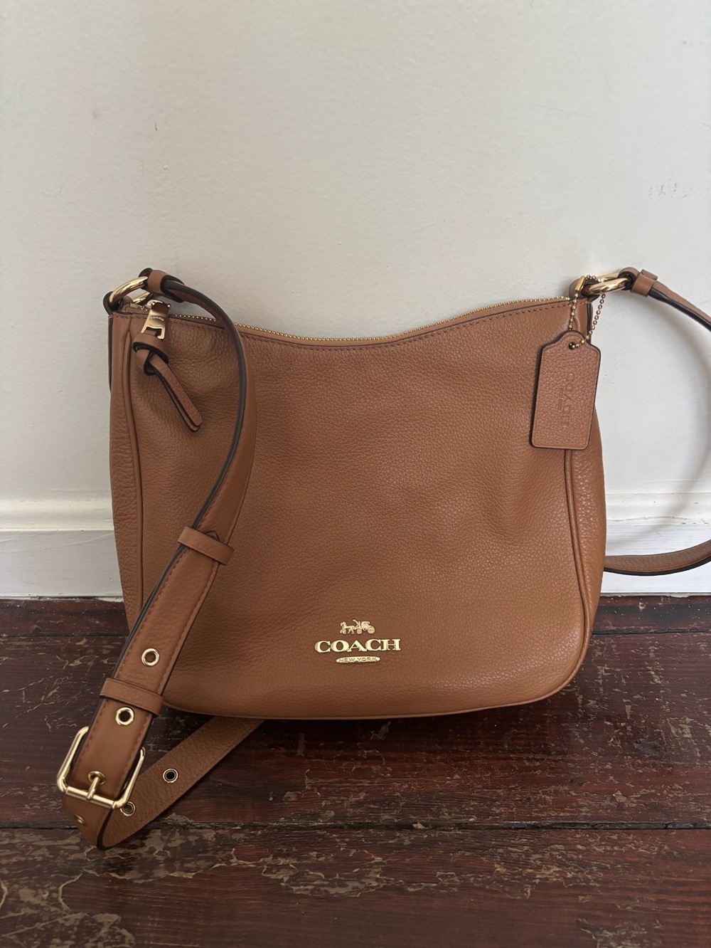 Coach Ellie File Crossbody/ Shoulder Bag Purse Lt. Saddle Brown Pebbled Leather